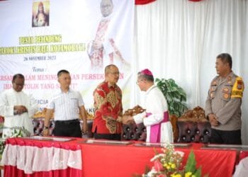 Asripan Nani Hadiri Pesta Pelindung Paroki Kristus Raja Kotamobagu