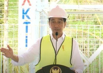 Presiden Sentil Kasus Korupsi BTS Saat Resmikan Pengoperasian Sinyal BTS 4G di Talaud 