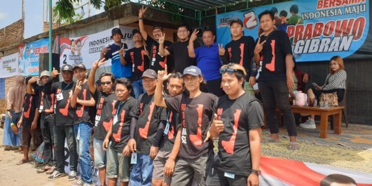 Semangat generasi muda Jawa Tengah mengawal kemenangan Prabowo-Gibran.(foto:IstanaGaruda.com)