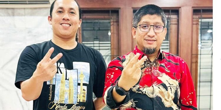 Jawel Husin (kiri) bersama Ketua DPP Relawan Sahabat Prabowo-Gibran Olsu Babay.(Foto:IstanaGaruda)
