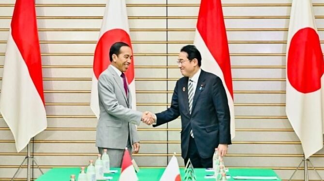 Presiden Jokowi disambut PM Jepang Fumio Kishida, Sabtu (16/12/2023).(foto:SetkabRI)