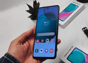 Samsung Galaxy M54 5G: Ledakkan Kreativitas dengan Kamera OIS 108 MP