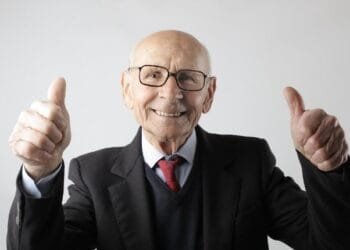 Mengungkap Rahasia Psikologi: Cara Mengetahui Apakah Seseorang Menyukai Kita