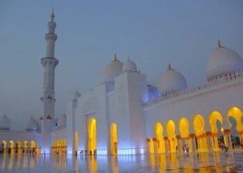 CERITA LUCU: Abu Nawas Memindahkan Masjid