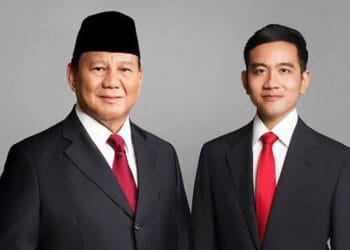 Prabowo Ucapkan Selamat Tahun Baru 2024, Gibran Kampanye di Sragen