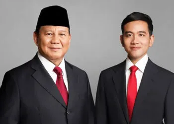 Prabowo Ucapkan Selamat Tahun Baru 2024, Gibran Kampanye di Sragen