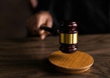 CERITA LUCU: Abu Nawas Turun Tangan Menjadi Hakim