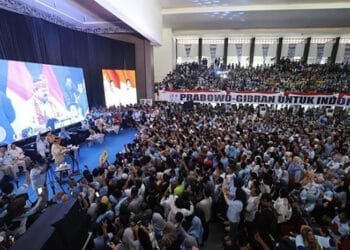 Disambut Ribuan Massa, Prabowo: Terima Kasih Bumi Raflesia Kota Bengkulu