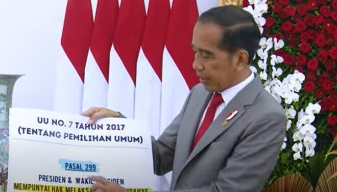 Tangkapan layar saat Presiden Jokowi memberikan keterangan melalui saluran Youtube Sekretariat Presiden.(Foto:IstanaGaruda.com)