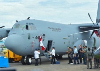 Saksikan Penyerahan Pesawat Hercules, Presiden Jokowi: Baik untuk Perang dan Nonperang