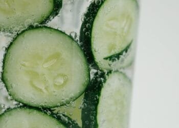 Cara Membuat Air Rendaman Mentimun yang Menyegarkan