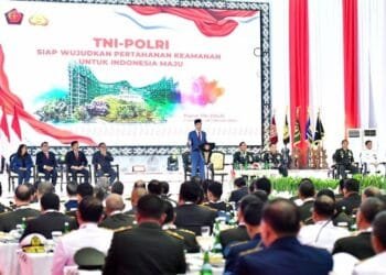 Presiden Jokowi Tegaskan Penganugerahan Jenderal Kehormatan kepada Prabowo Sesuai UU 20 2009