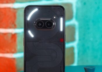 Penjualan Nothing Phone (2a) Tembus 100.000 Unit dalam Satu Hari Pertama