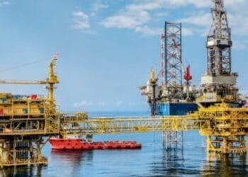 Harga Minyak Dunia Jatuh Setelah Serangan Iran terhadap Israel