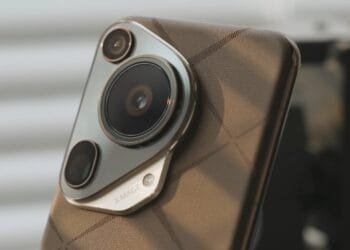 Kamera Retraktabel Huawei Pura 70 Ultra: Inovasi untuk Fotografi Smartphone