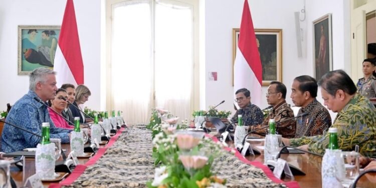 Presiden Jokowi menerima kunjungan menerima Sekretaris Jenderal OECD, di Istana Kepresidenan Bogor, Jawa Barat, Selasa (28/05/2024).(Setkab RI)