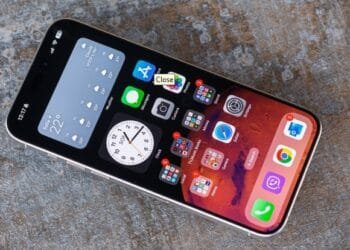 iOS 17.5 Rilis dengan Fitur Deteksi Pelacak Tak Diinginkan Lintas Platform