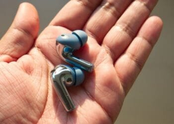 OnePlus Kembali Hadirkan Buds Pro 3, Penantang Baru di Pasar Audio Premium