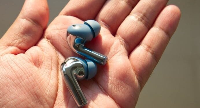 OnePlus Buds Pro 3.(GSM)