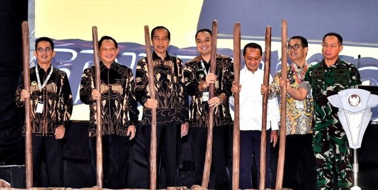 Presiden Jokowi membuka Rakernas Apeksi XVII Tahun 2024 di Kota Balikpapan, Kalimantan Timur, Selasa (04/06/2024).(Foto: Setkab RI)