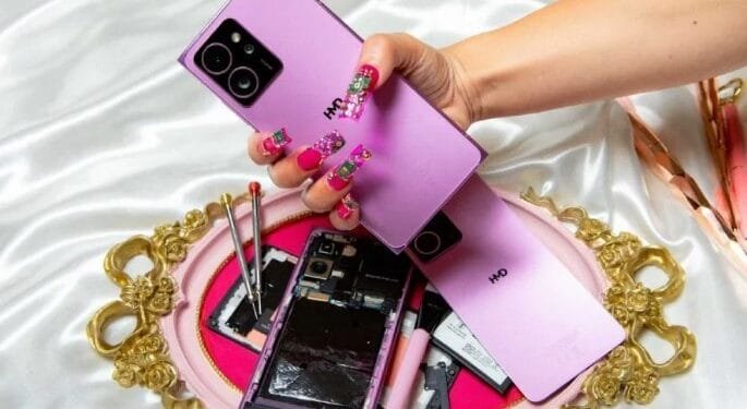 Nokia HMD Skyline.(Gizmo)