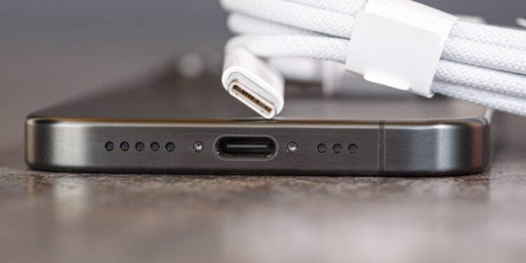 Pengisian Daya iPhone.(GSM)