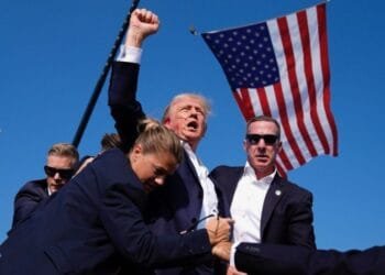 Donald Trump Terluka Pada Percobaan Pembunuhan di Pennsylvania: Penembak Ditembak Mati!