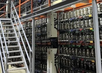 Iris Energy: Ekspansi Kapasitas Penambangan dan Layanan Cloud AI