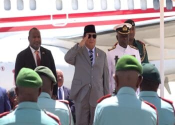 Menhan Prabowo Berkunjung ke Papua Nugini: Perkuat Kemitraan!