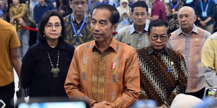 Presiden Jokowi menghadiri FEKDI dan KKI di JCC Senayan, Jakarta, Kamis (01/8/2024). (Setkab RI)