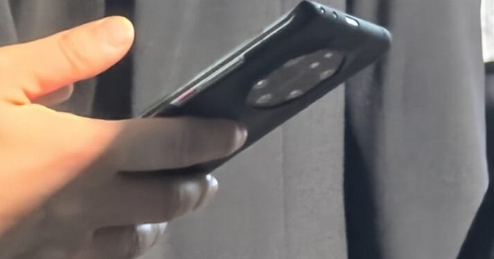 Huawei Mate 70.(gsm)