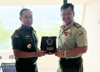 Pererat Kerja Sama: Panglima TNI dan Pangab Brunei Gelar Pertemuan Bilateral di Hawaii