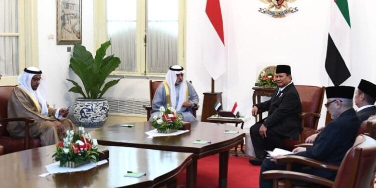 Prabowo Subianto terima kunjungan utusan khusus UEA dan Mesir.(Setkab RI)