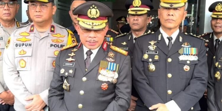 Kapolda Sumbar Irjen Pol. Suharyono.(Vicanews)