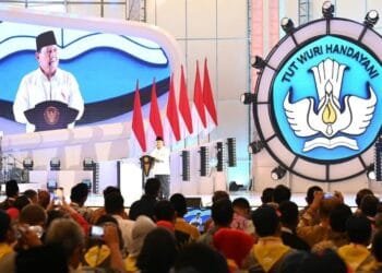Hadiah di Hari Guru dari Presiden Prabowo: Guru ASN Dapat Tambahan Satu Kali Gaji Pokok