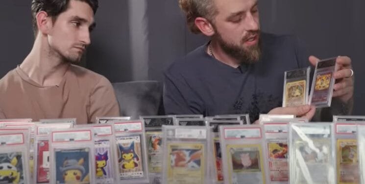 Dua saudara di Inggris koleksi kartu Pokémon terbanyak di dunia.(Upicom)