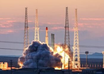 Teknologi Antariksa Iran: Modul Canggih Antarkan Satelit ke Orbit Tinggi