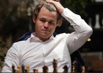 Magnus Carlsen Mundur dari Turnamen Catur Dunia Gara-Gara Larangan Pakai Jeans