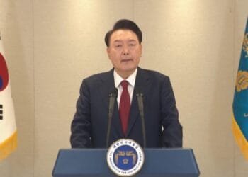 Presiden Korsel Yoon Suk Yeol Bela Darurat Militer: Siap Melawan Hingga Akhir!