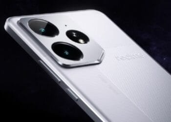 Apple Hadapi Tantangan Besar Kembangkan AI di China