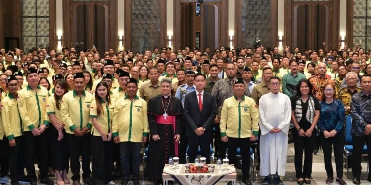 Wapres Gibran Rakabuming menghadiri Pelantikan Pengurus Pusat Pemuda Katolik periode 2024-2027, Selasa malam (17/12/2024).(Wapresri)