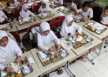 Debat Alokasi Dana Zakat untuk Program Makan Bergizi Gratis: Perlukah Persetujuan Ulama?