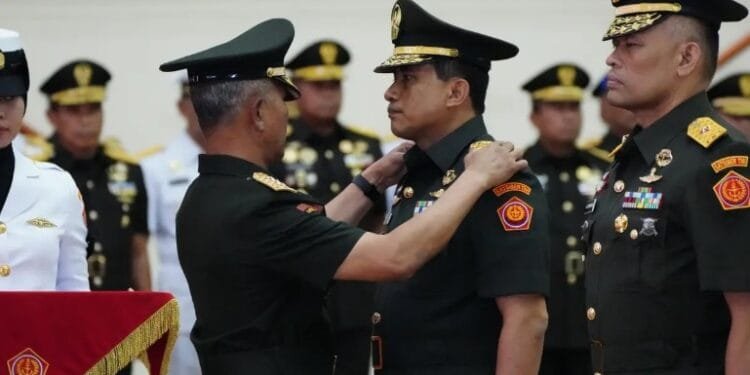 Kasum TNI Letjen TNI Richard Tampubolon Pimpin Acara Laporan Korps Kenaikan Pangkat 97 Perwira Tinggi TNI.(Puspen TNI)