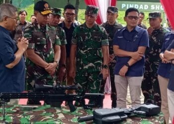 Panglima TNI Tinjau Kualitas dan Performa Senjata Buatan PT Pindad