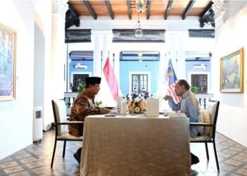 Presiden Prabowo Bertemu PM Malaysia Anwar Ibrahim di Rumah Tangsi Malaysia