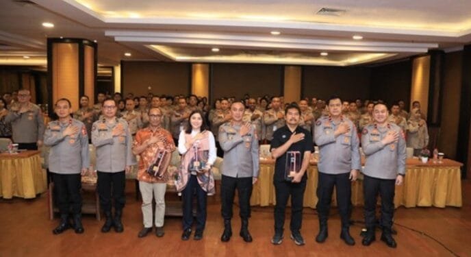 Kadiv Humas Polri Irjen. Pol. Sandi Nugroho pada pembukaan Workshop Training of Trainer, Senin (24/02/2025).(Humas Polri)