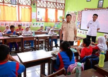 Presiden Prabowo Tinjau Langsung Program Makan Bergizi Gratis di Jakarta