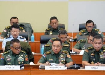 Panglima TNI Tekankan Urgensi Revisi UU dalam Rapat Bersama Komisi I DPR