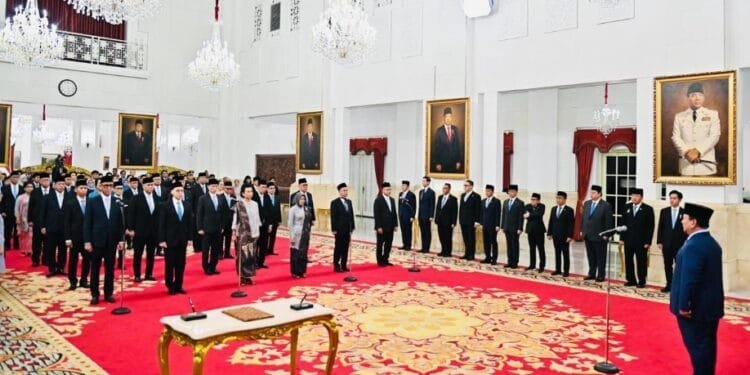 Presiden Prabowo Subianto melantik 31 Dubes LBBP RI, di Istana Negara, Jakarta (24/03/2024).(Presidenri)