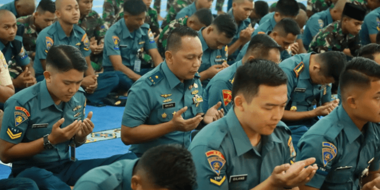 Koarmada III gelar doa bersama lintas agama untuk para patriot laut.(Puspen TNI)